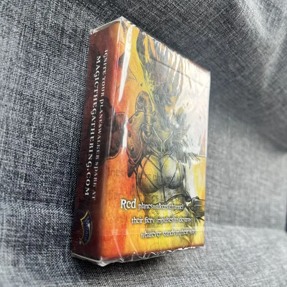 Magic The Gathering- Red Planeswalker Ready to Play 30-Card Deck - New Sealed